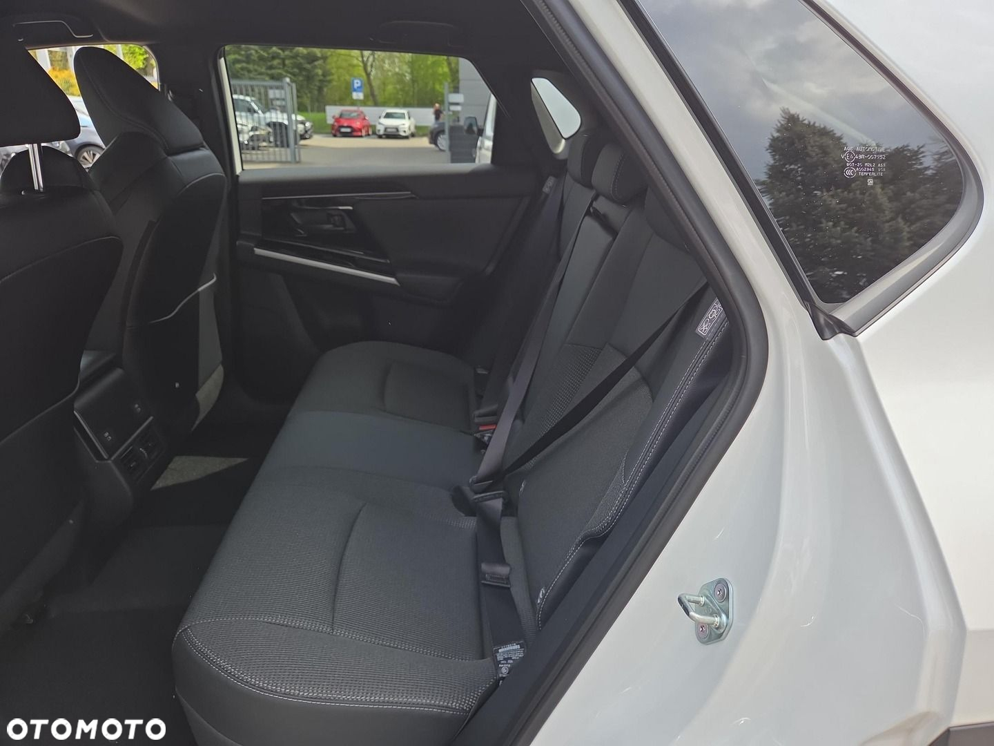 Toyota bZ4X 71.4kWh 4x4 Prestige - 13