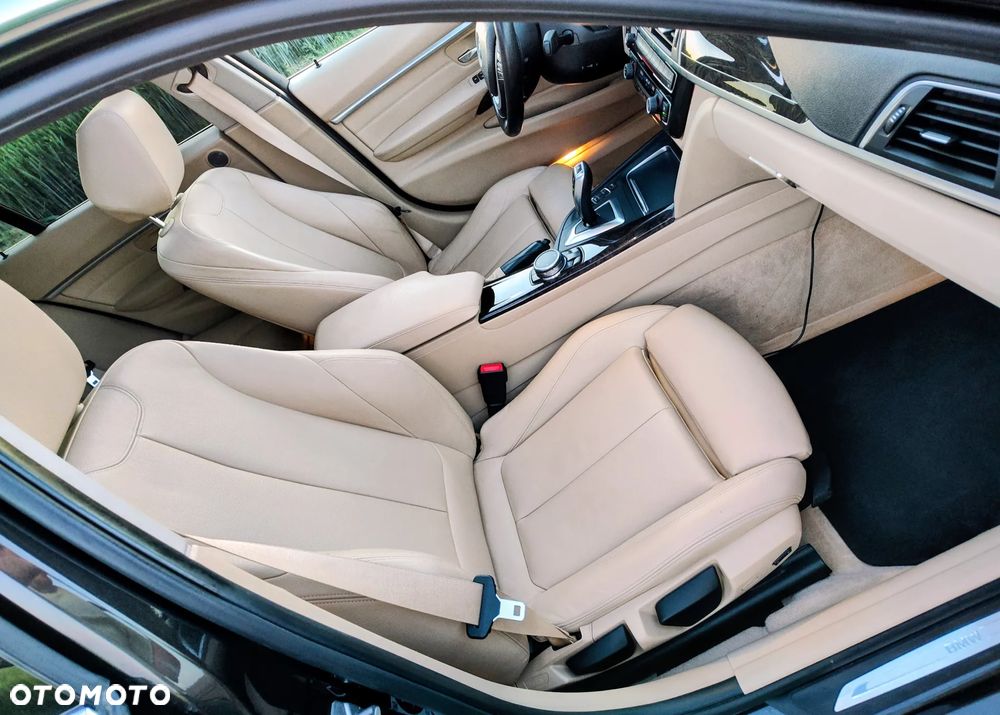 BMW Seria 3 320d Efficient Dynamics Edition Luxury Line - 13