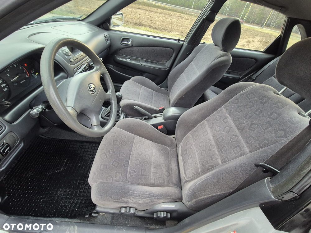 Toyota Corolla 1.6 Linea Sol - 6