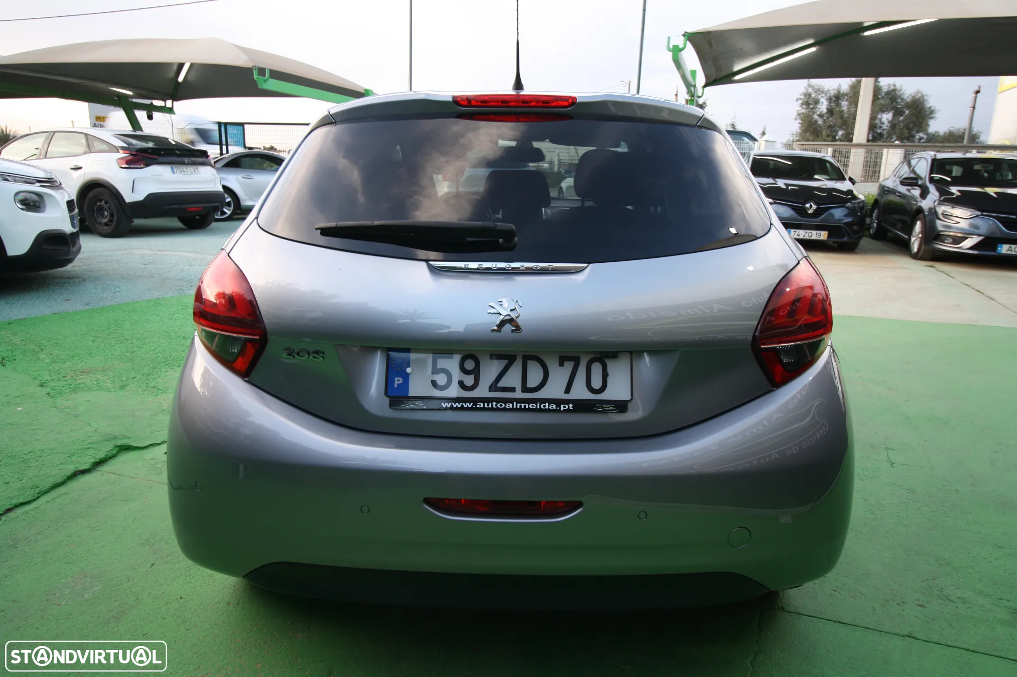 Peugeot 208 1.5 BlueHDi Signature - 6
