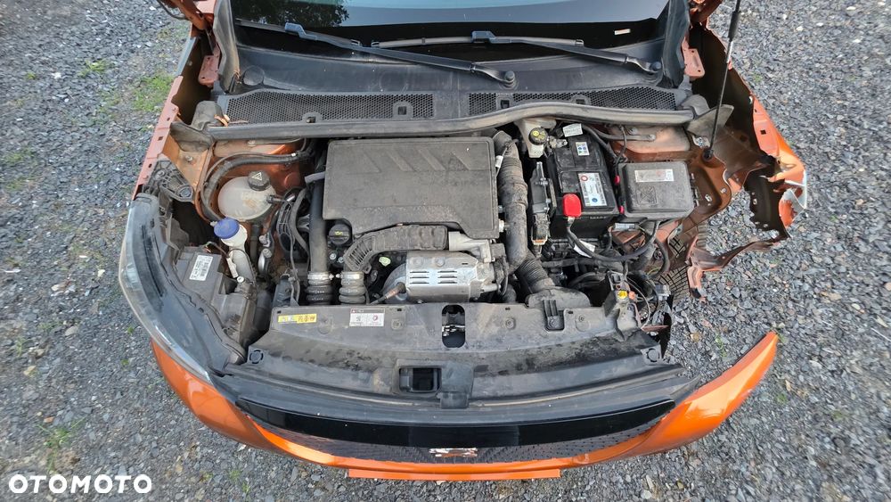Peugeot 2008 PureTech 130 EAT8 Active Pack - 18
