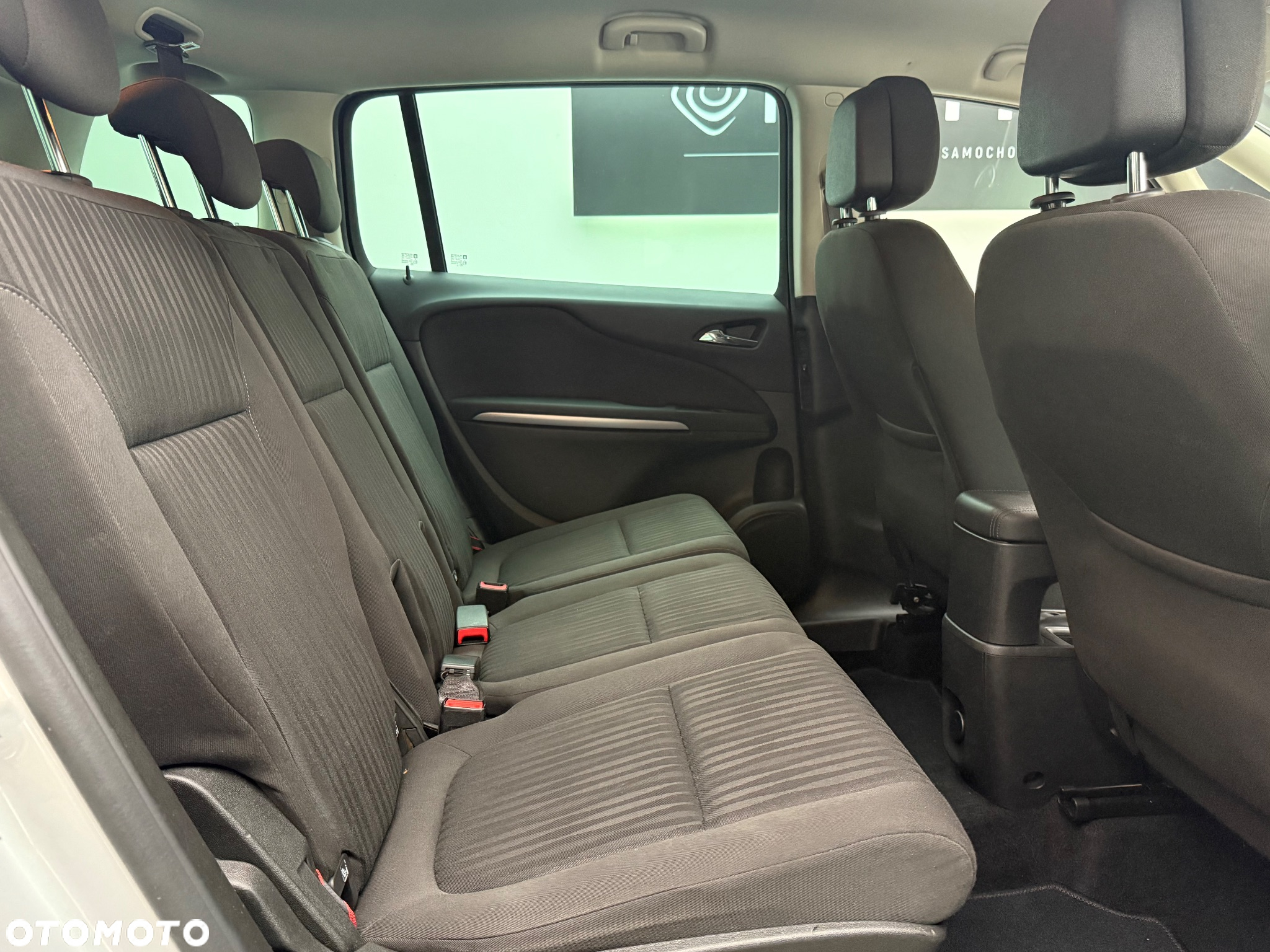 Opel Zafira 1.4 Turbo Active - 19