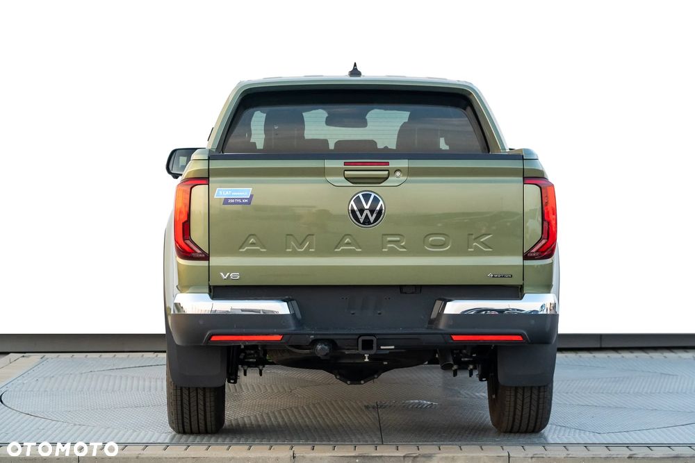 Volkswagen Amarok - 27