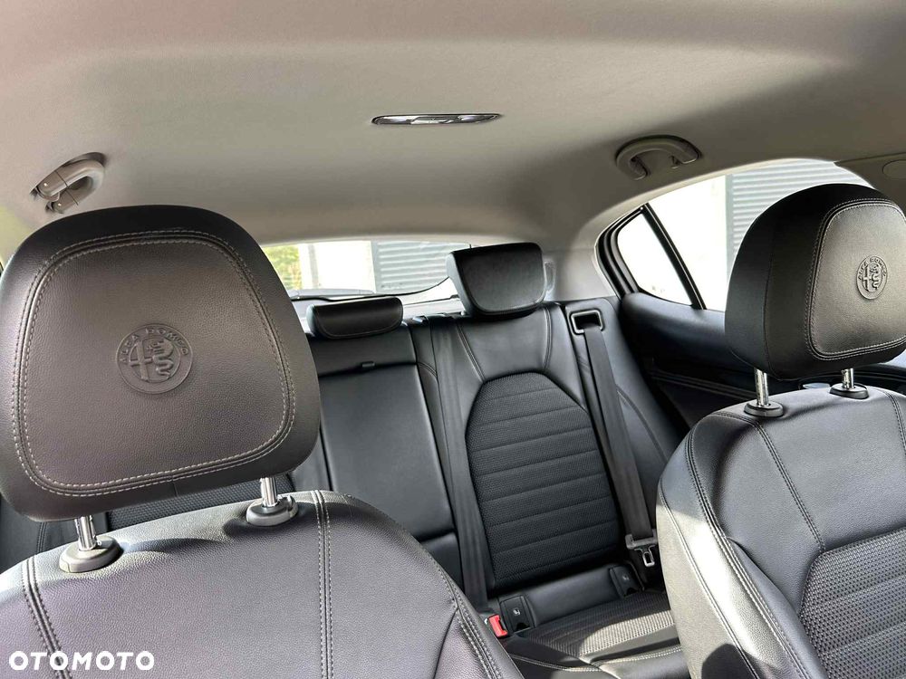 Alfa Romeo Stelvio 2.2 JTDM - 34