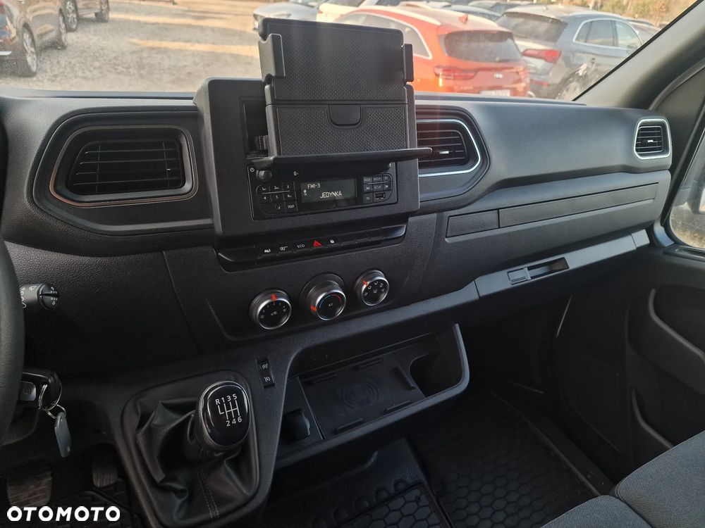 Renault Master - 12