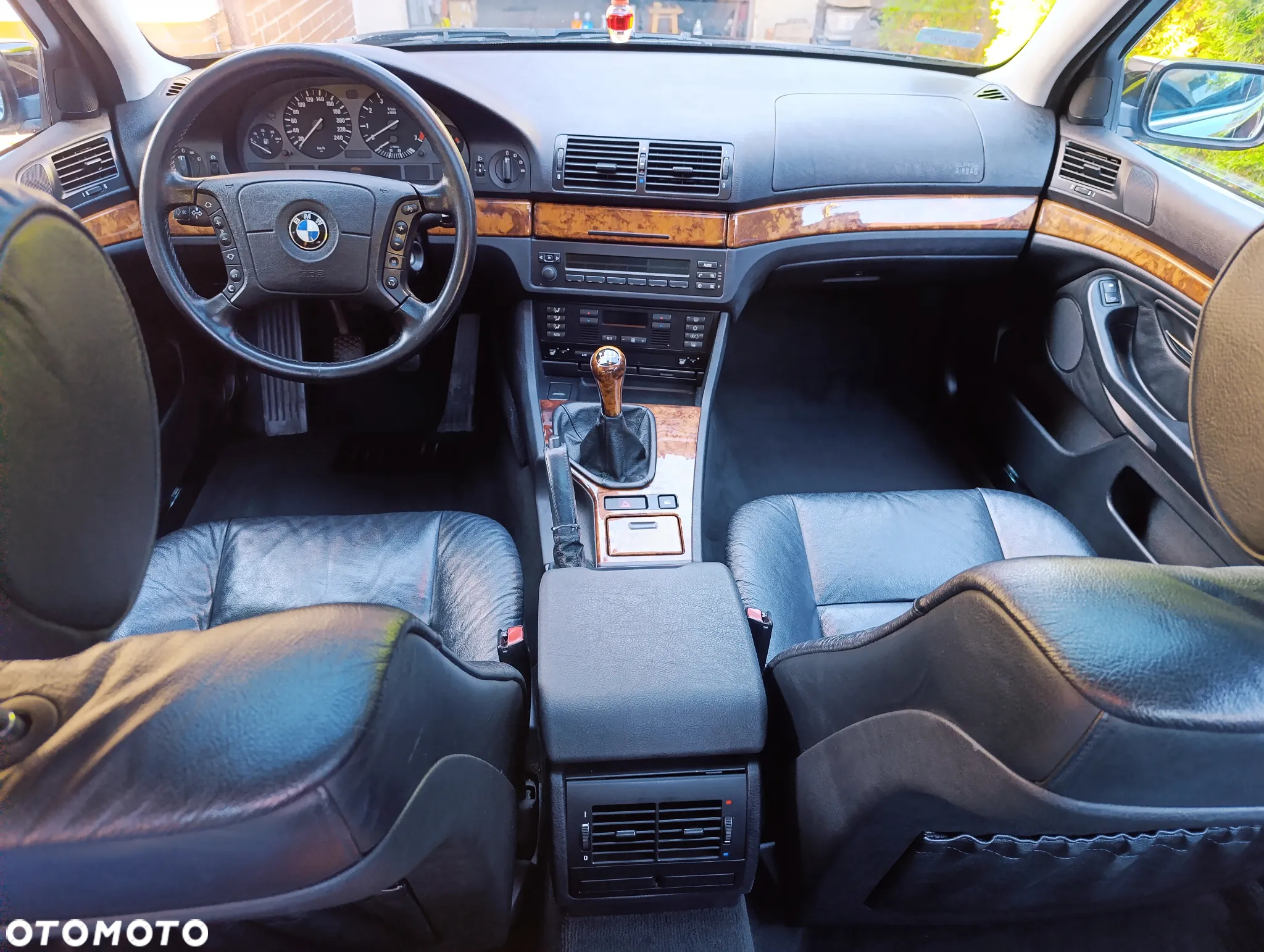 BMW Seria 5 523i - 13