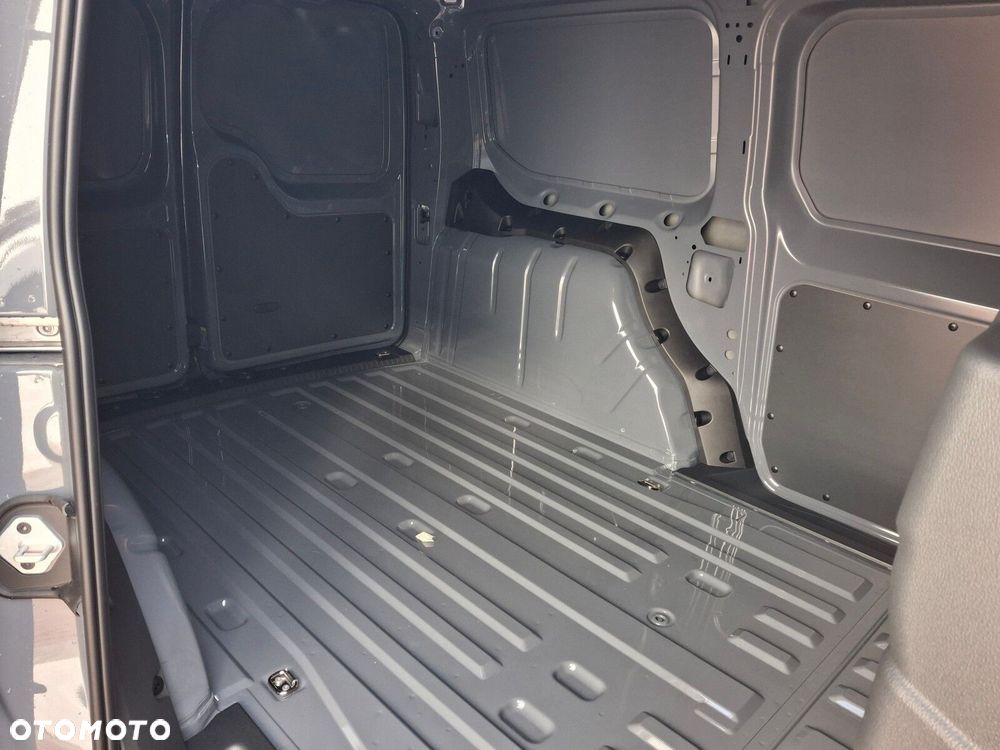 Volkswagen Caddy - 17