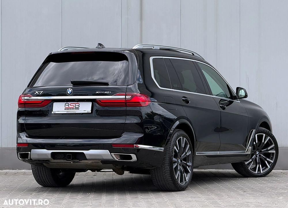 BMW X7 xDrive40i - 9