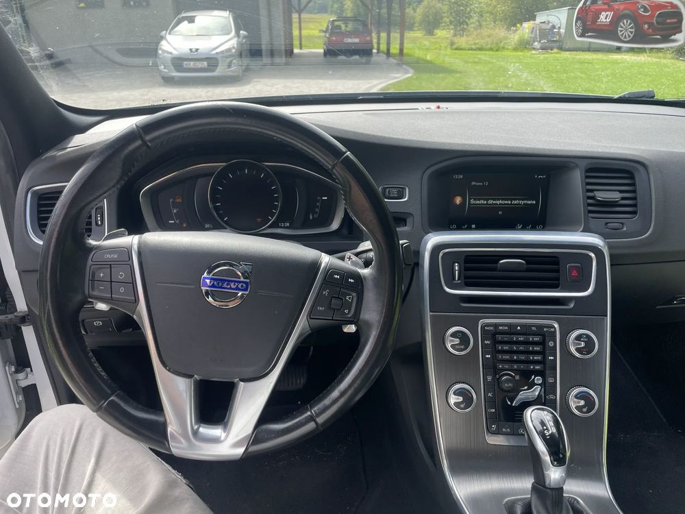 Volvo S60 T5 Drive-E R-Design Summum - 9