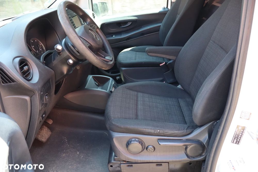 Mercedes-Benz VITO - 20