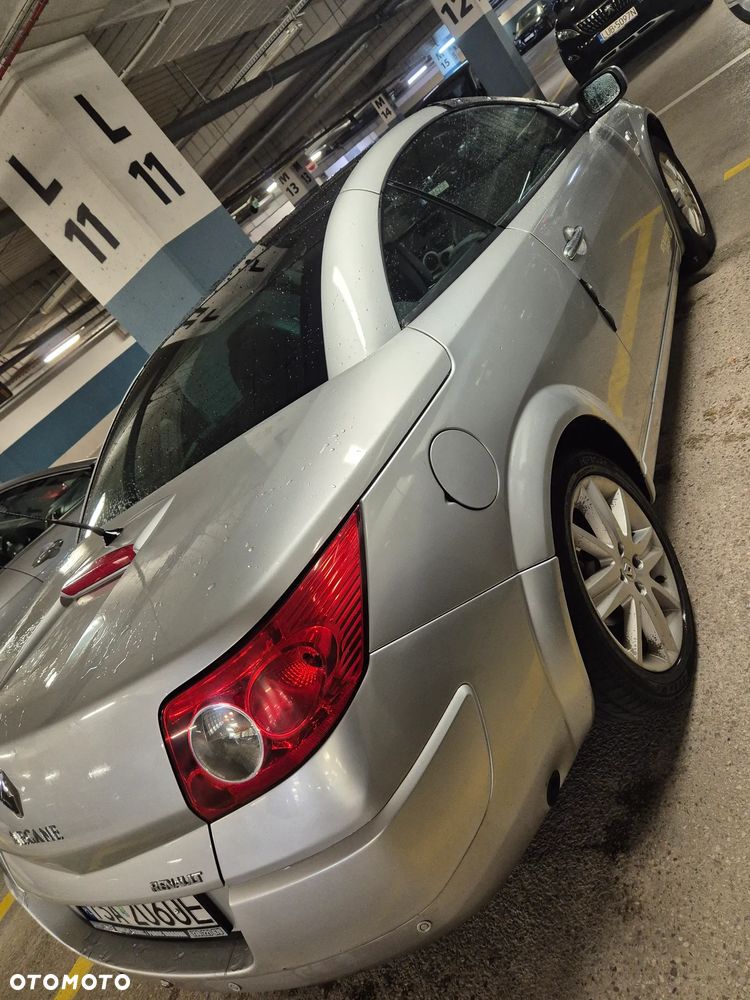 Renault Megane 1.6 Authenique - 6