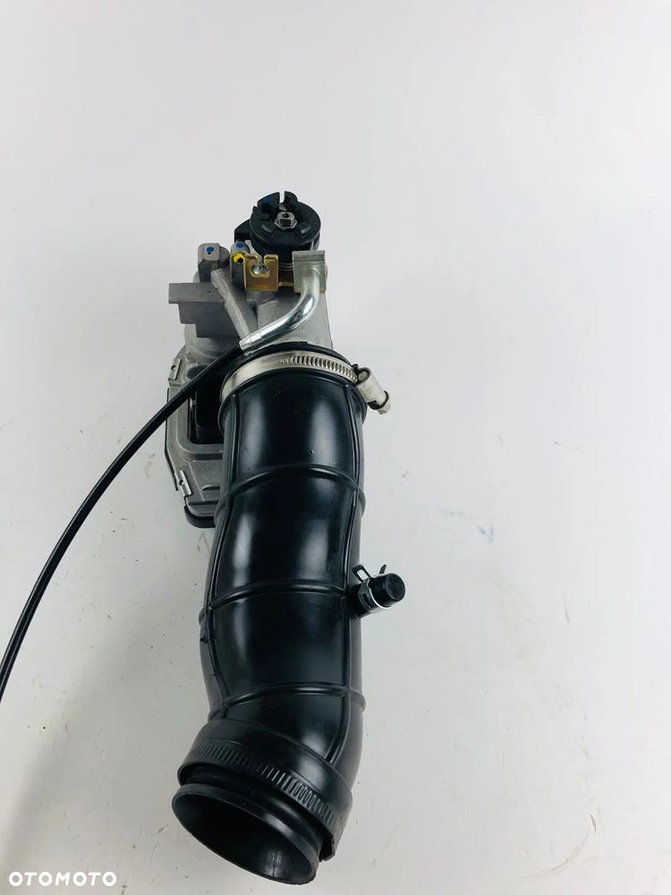 PIAGGIO Vespa GTS 125 Przepustnica Komputer ECU - 3