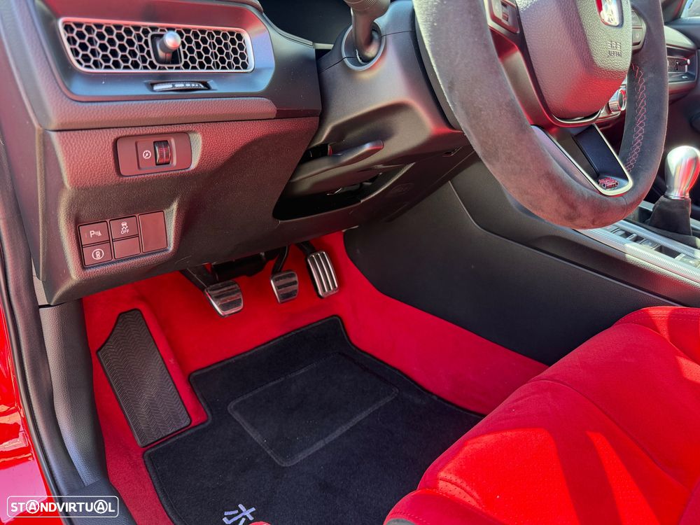 Honda Civic 2.0 VTEC Turbo Type R - 31