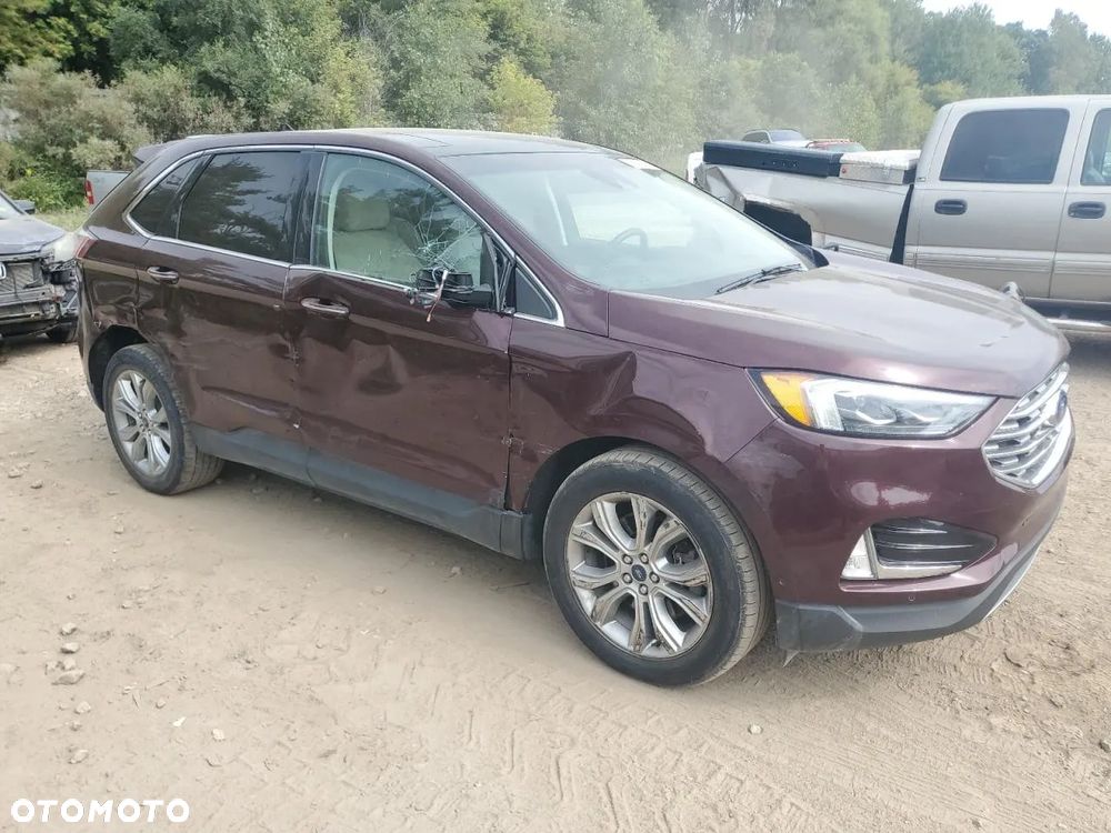 Ford Edge - 2