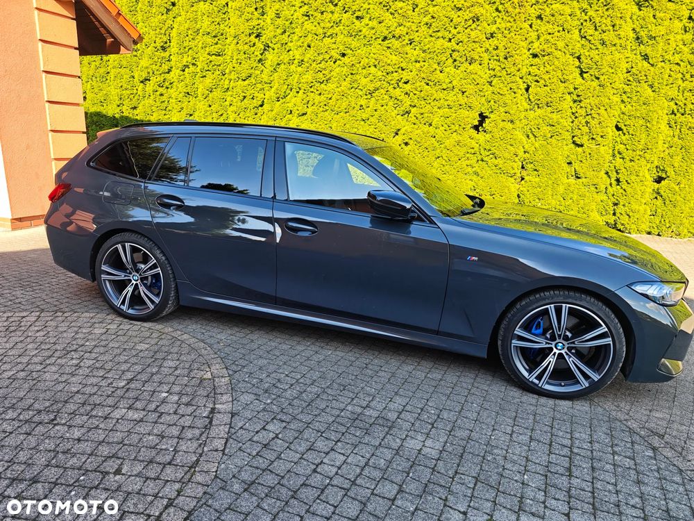 BMW Seria 3 330d xDrive mHEV M Sport sport - 2
