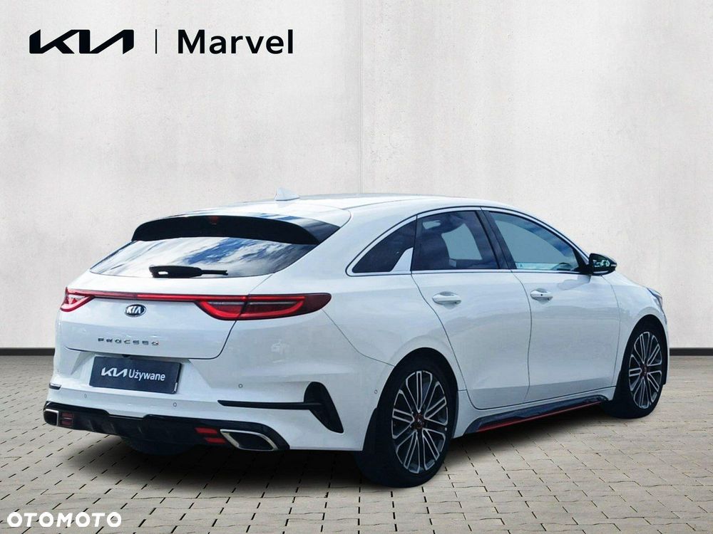 Kia ProCeed - 5
