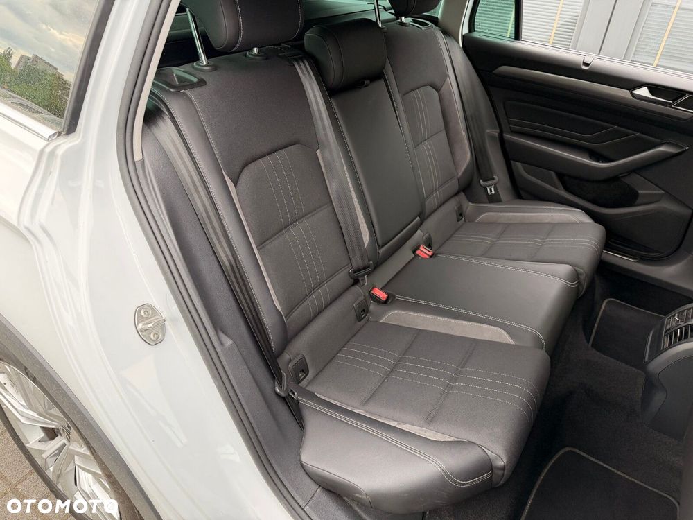 Volkswagen Passat Alltrack 2.0 TDI 4Mot DSG - 15