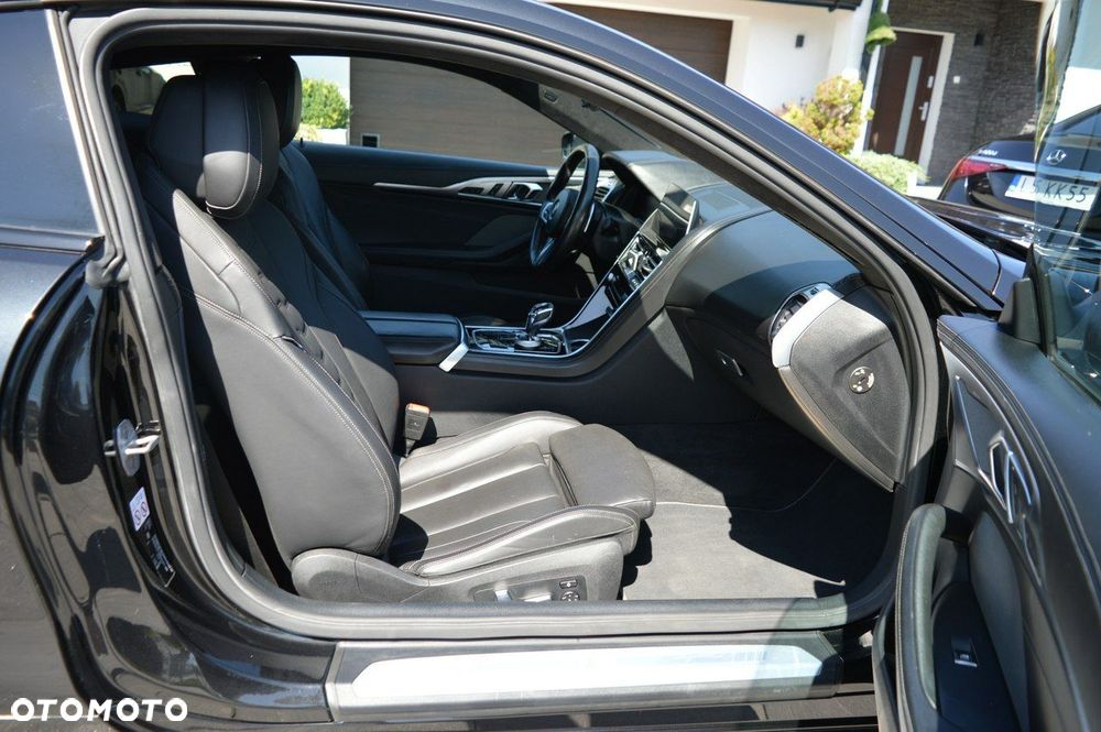 BMW Seria 8 840d xDrive - 33