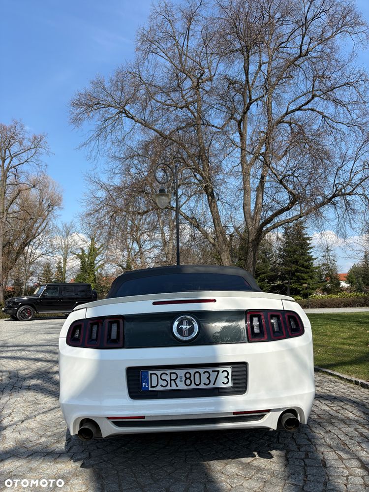 Ford Mustang 3.7 V6 - 8
