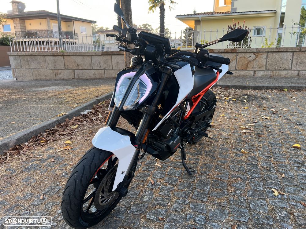 KTM Duke 125 - 4