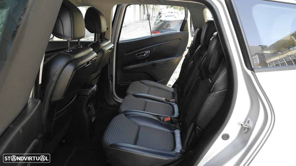 Renault Grand Scénic 1.6 dCi Intens SS - 21