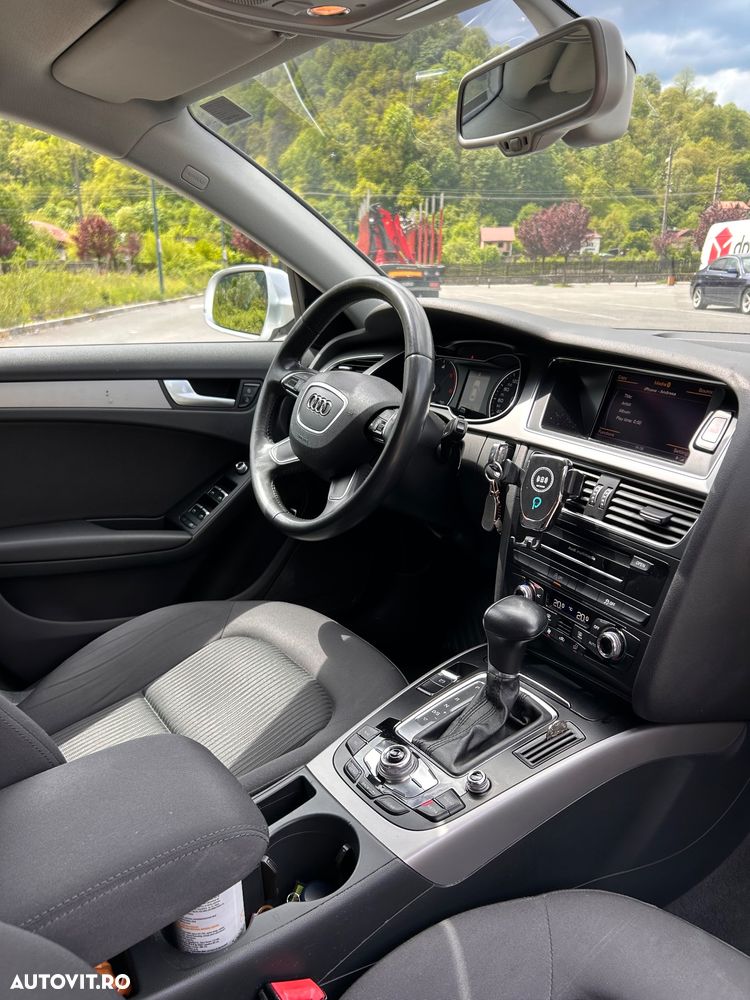 Audi A4 - 4