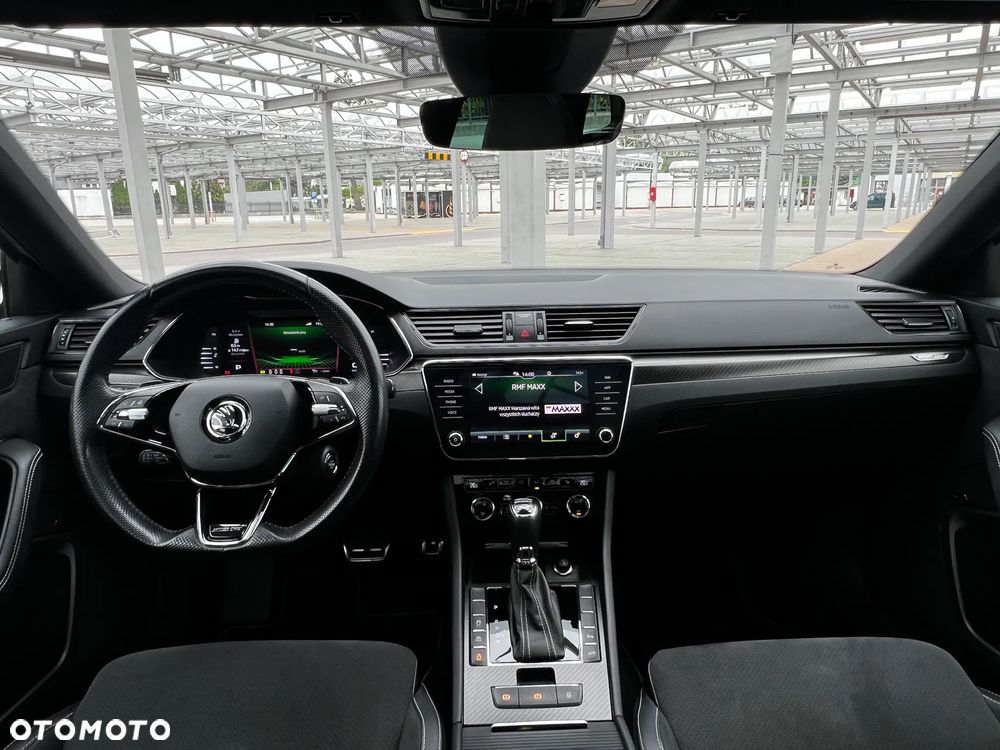 Skoda Superb 2.0 TDI SCR 4x4 Sportline DSG - 29