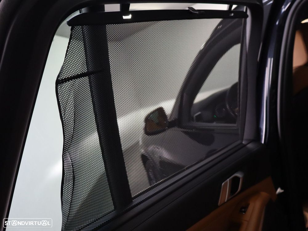 BMW X5 45 e xDrive Pack M - 24