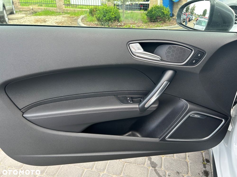 Audi A1 1.4 TFSI S tronic S line edition m S line Sportpaket - 19