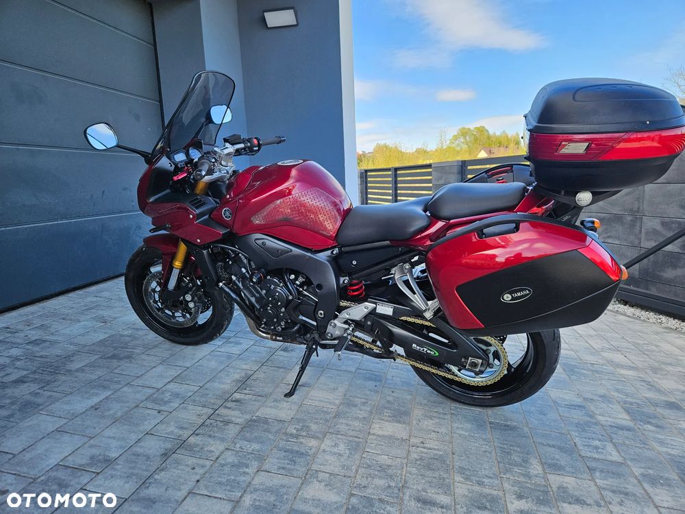 Yamaha FZ - 2