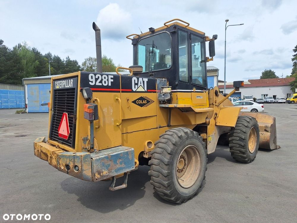 CAST 928 F 4X4 - 5