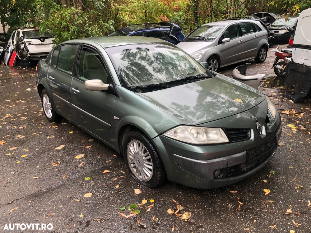 Dezmembrez Renault Megane 2 facelift 2006 verde 1,5 dci EURO 4