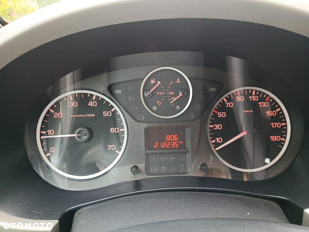 Peugeot Partner 1.6 HDi Outdoor - 10