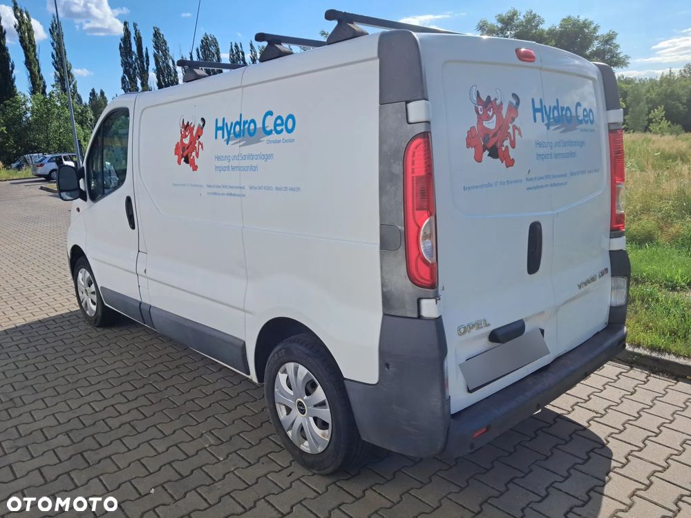 Opel Vivaro - 5