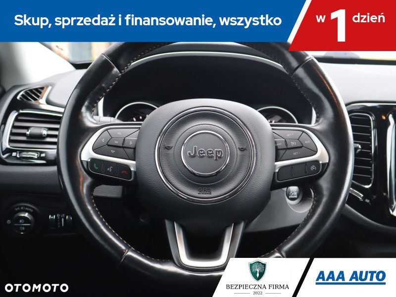 Jeep Compass - 18