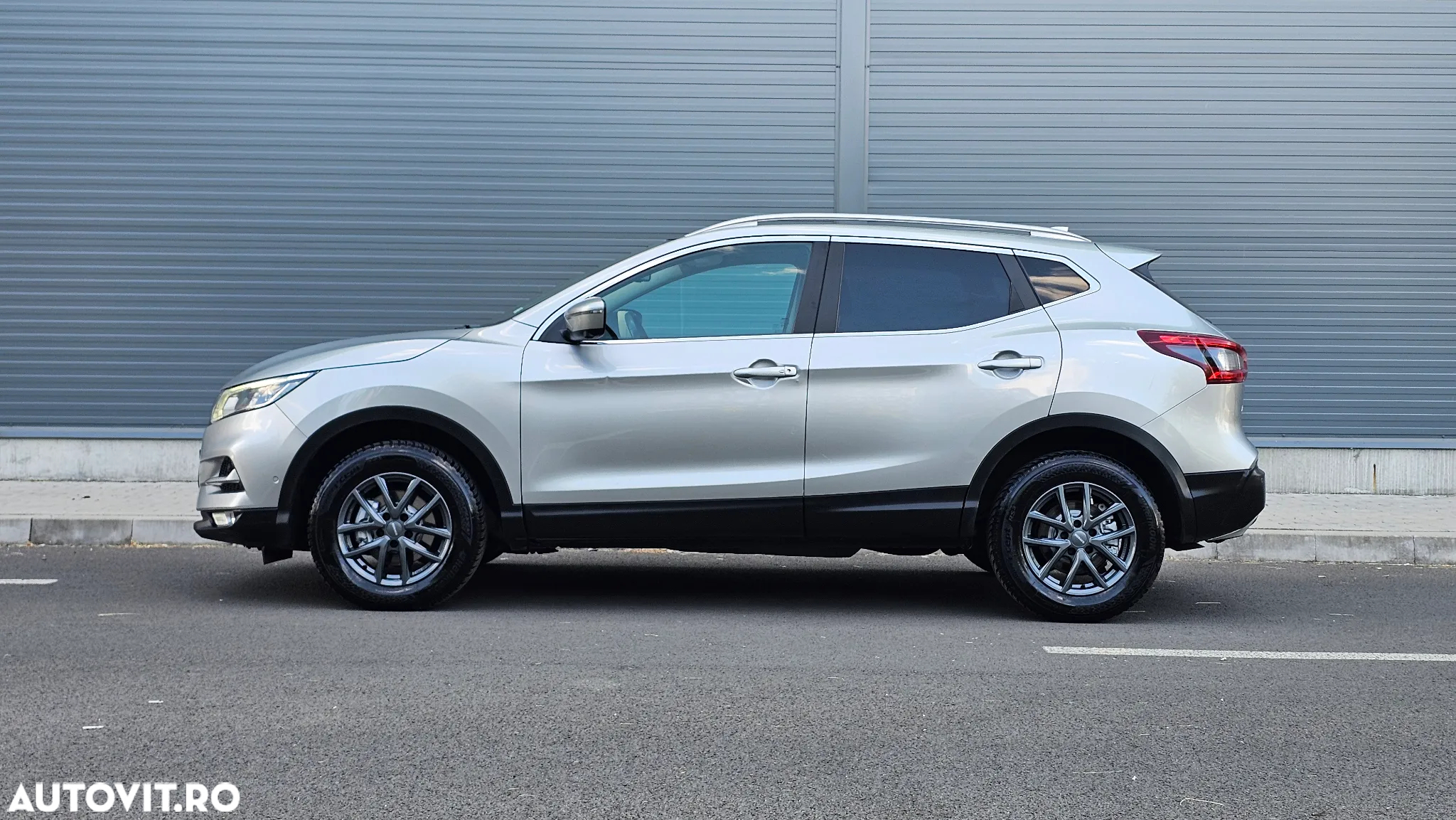 Nissan Qashqai 1.6 DCI Start/Stop X-TRONIC Tekna - 15