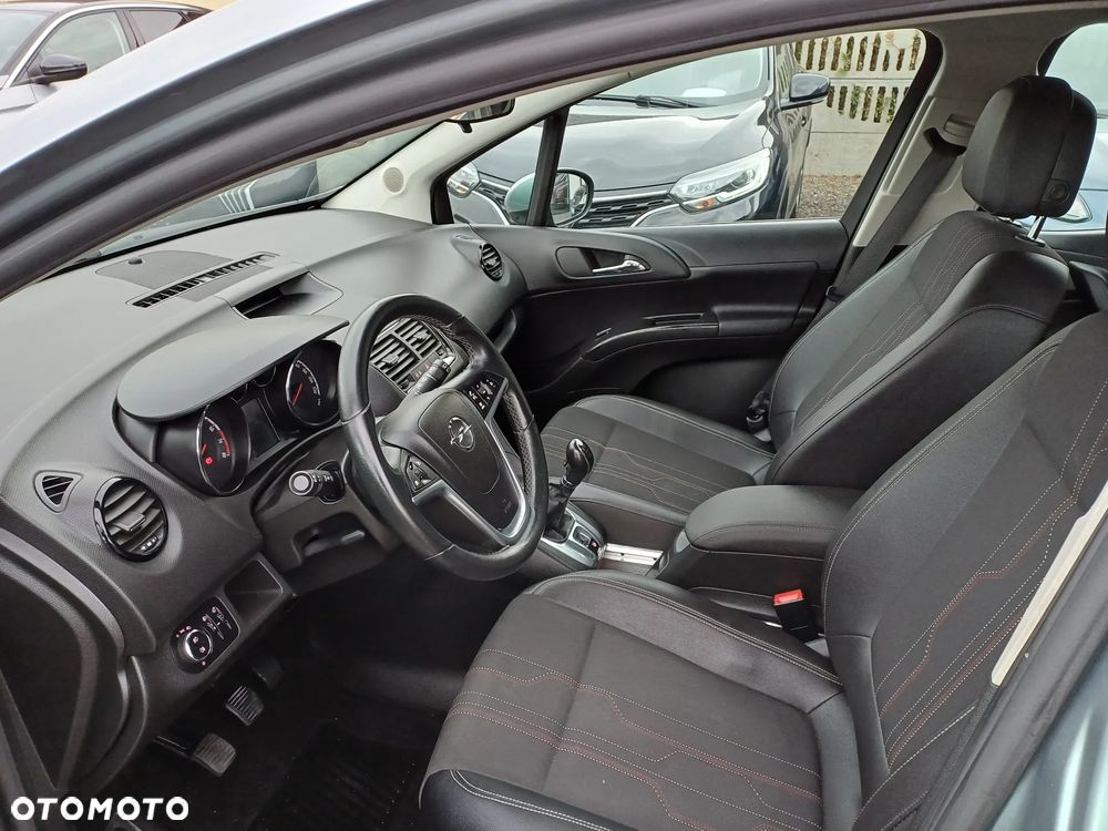 Opel Meriva 1.4 T Cosmo - 15