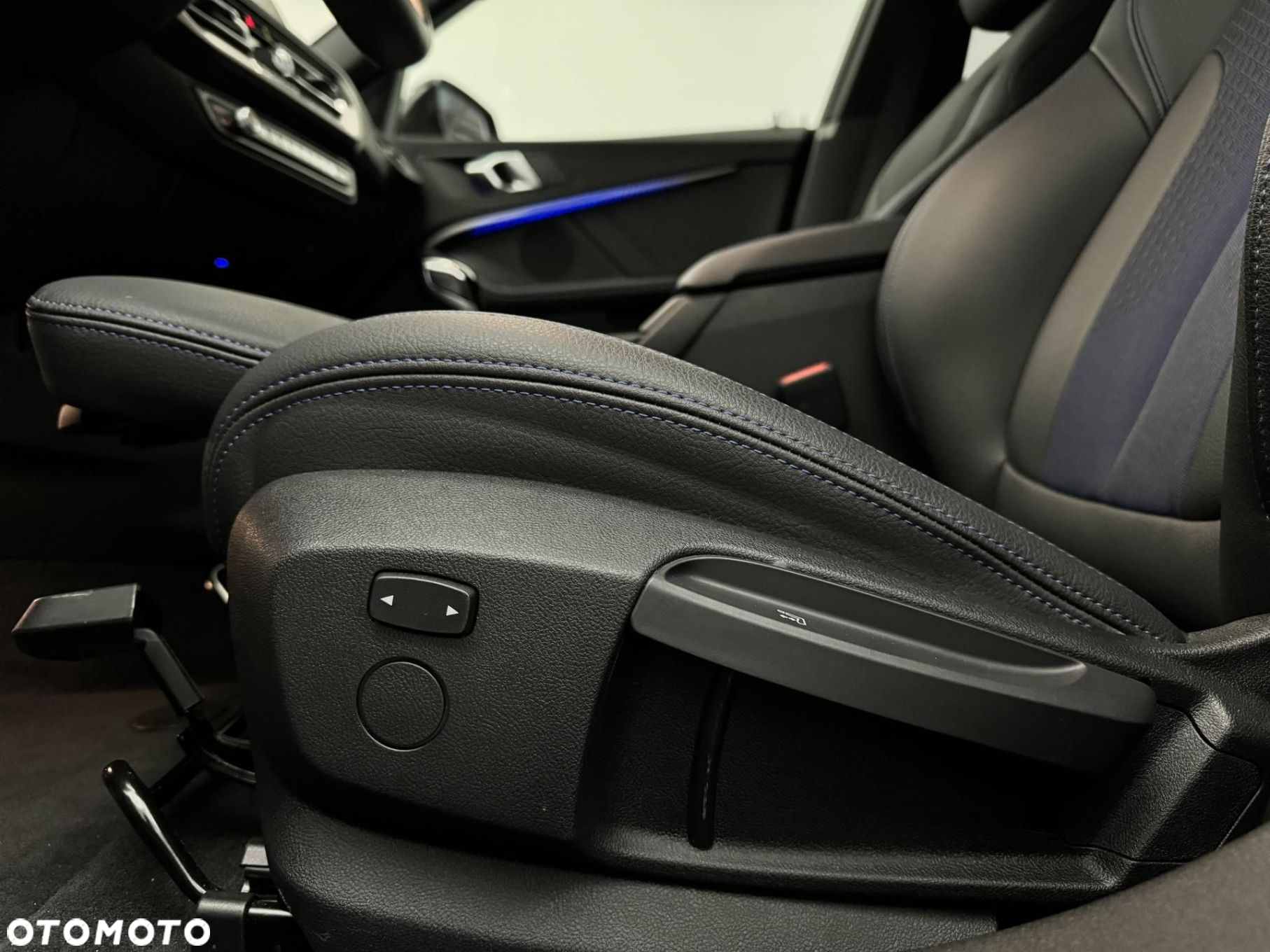 BMW Seria 2 - 14