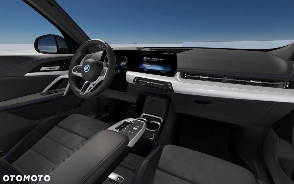 BMW iX1 - 6