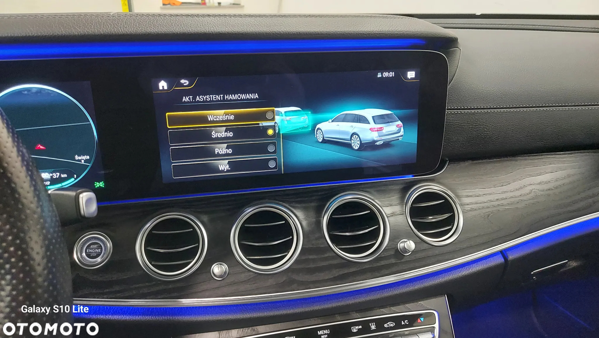 Mercedes-Benz Klasa E 300 de 9G-TRONIC - 33