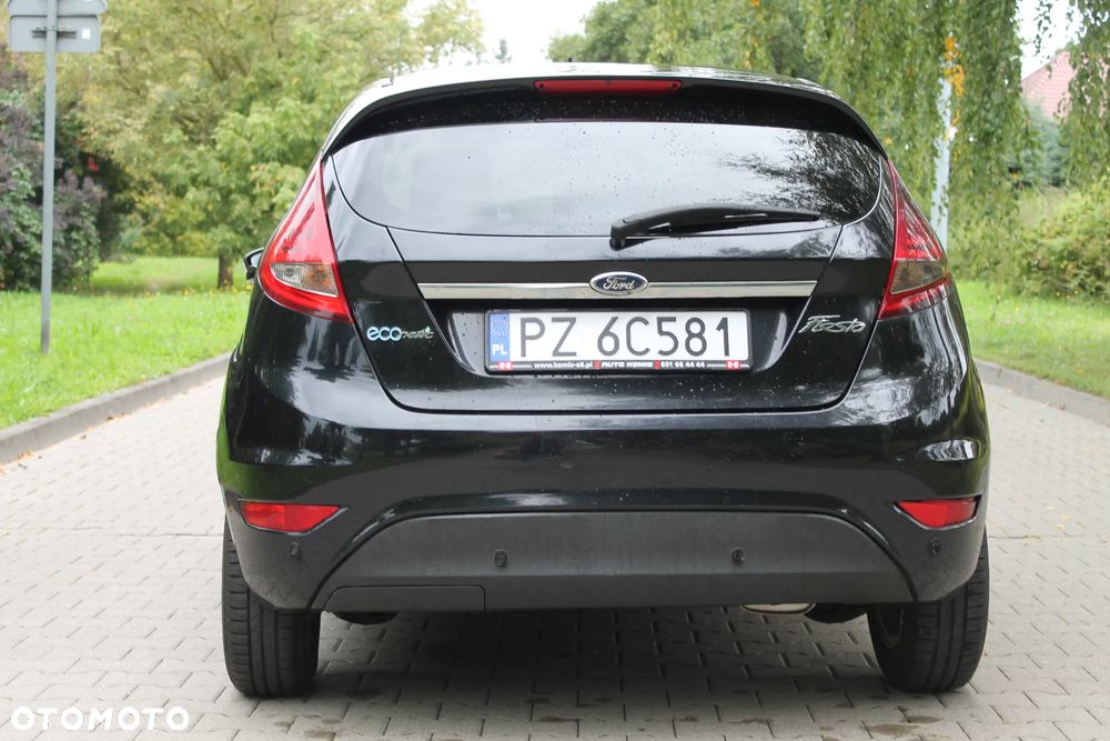 Ford Fiesta 1.6 TDCi Champions Edition - 12