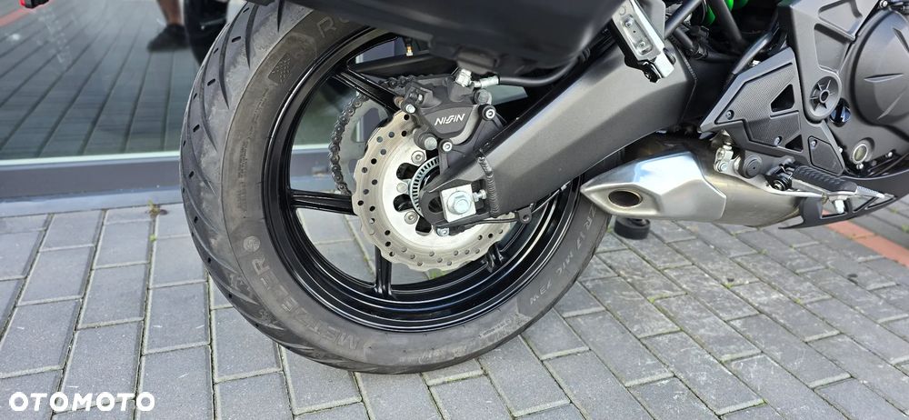 Kawasaki Versys 650 - 18