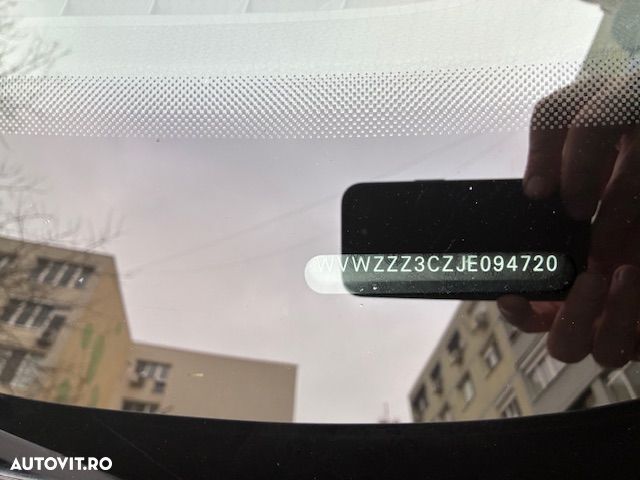 Volkswagen Passat 1.6 TDI Comfortline - 34