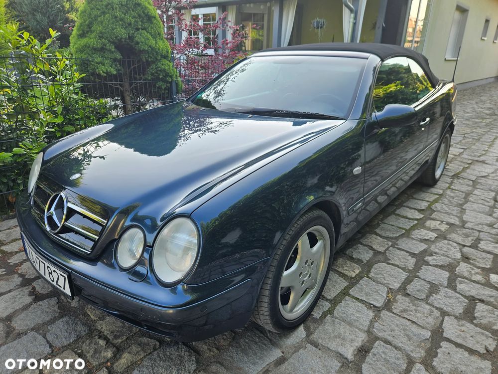 Mercedes-Benz CLK - 1