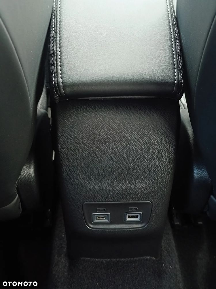 Peugeot 208 1.2 mHEV GT - 26