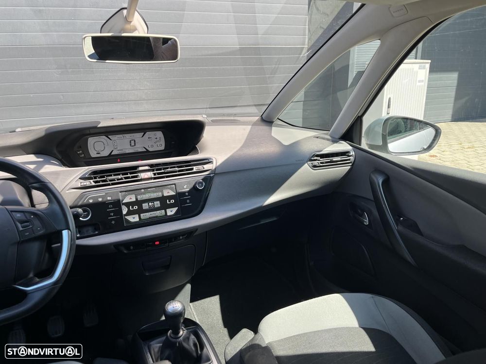 Citroën C4 Grand Picasso 1.6 e-HDi Exclusive - 17