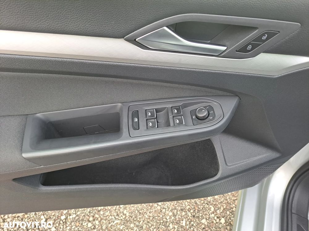 Volkswagen Golf 2.0 TDI SCR DSG Life - 25