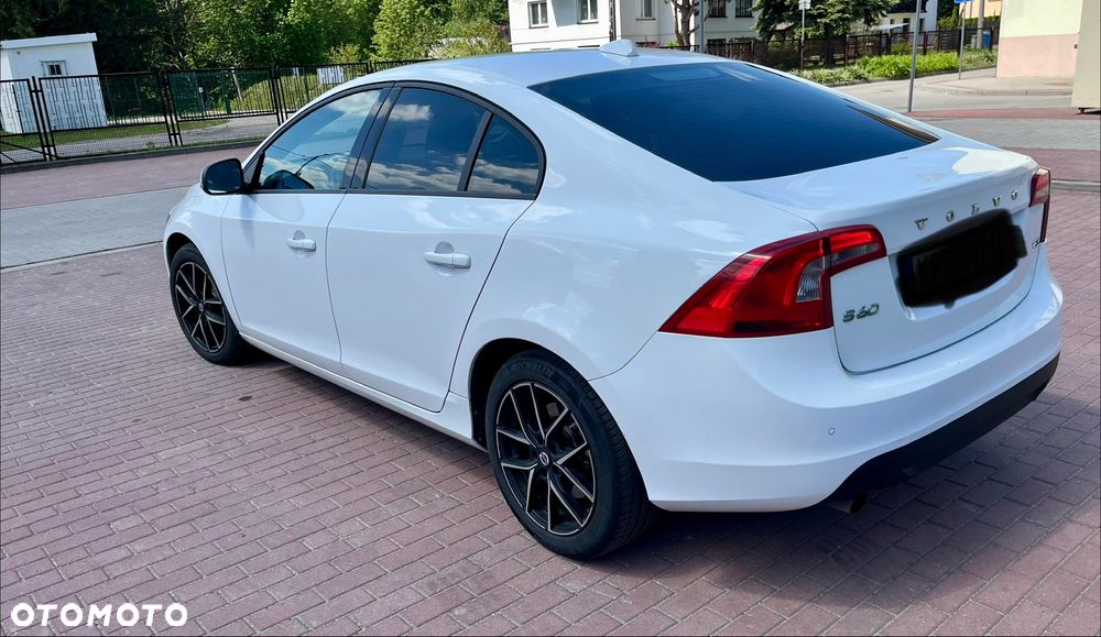 Volvo S60 - 2