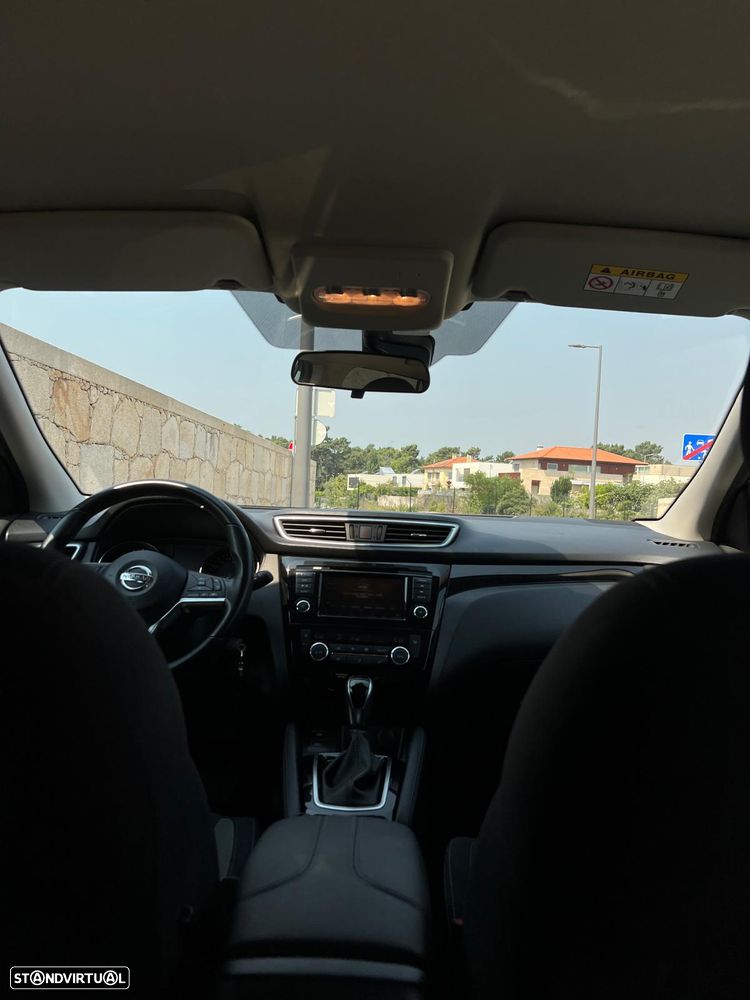 Nissan Qashqai 1.5 dCi N-Connecta DCT - 30