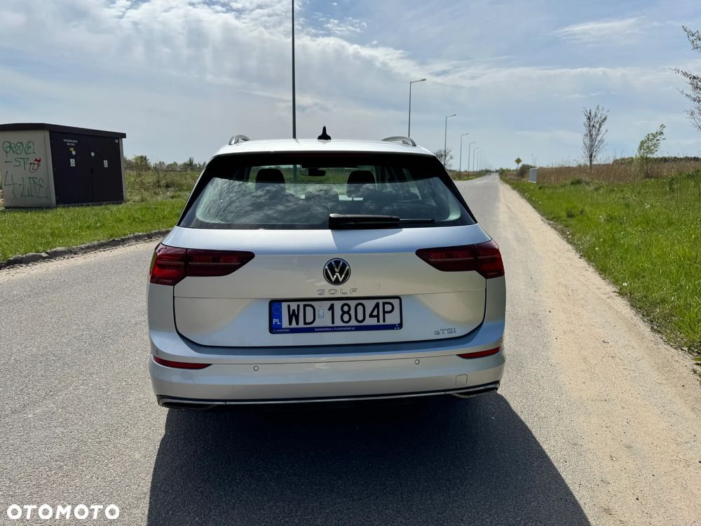 Volkswagen Golf 1.5 eTSI EVO Style DSG - 10